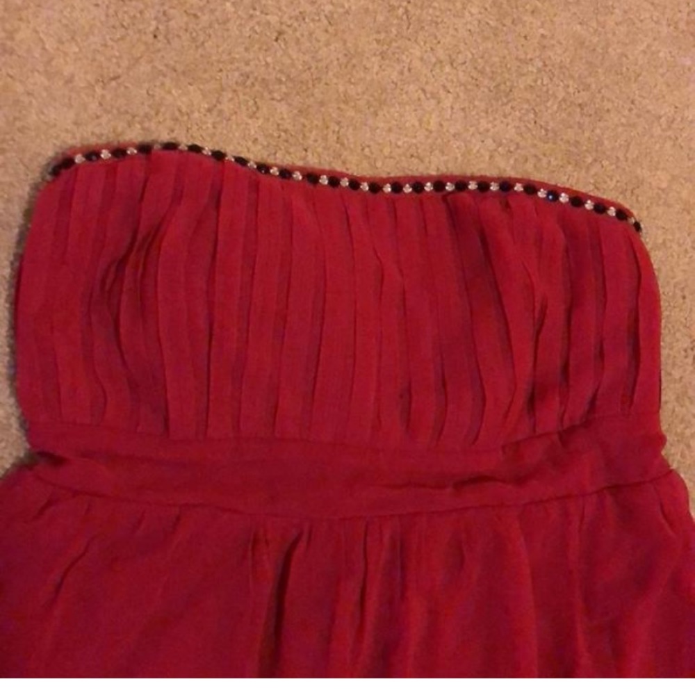 Dress - Picture 2 of 8